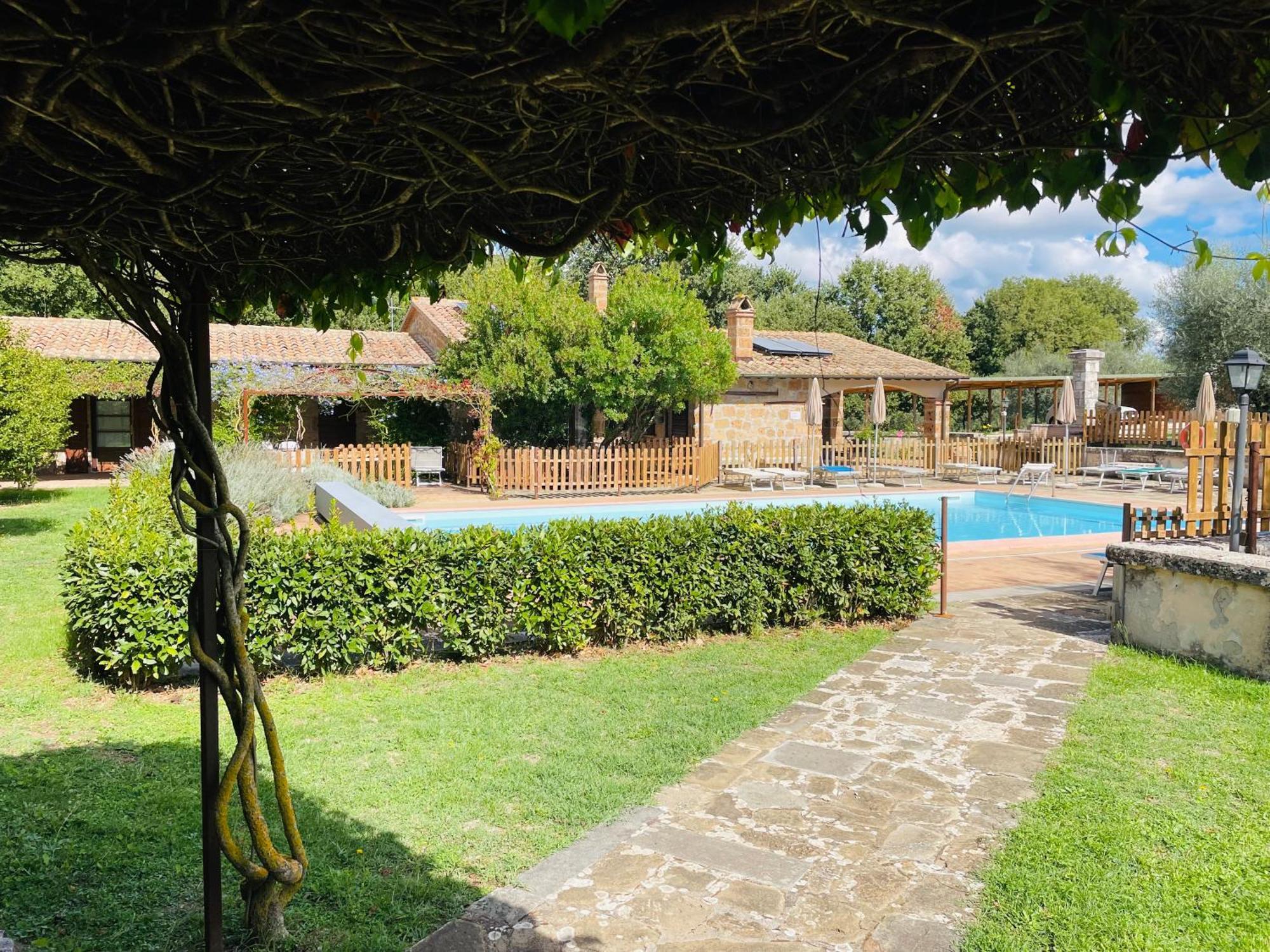 Agriturismo Eco-Bio Villa Vacasio Pitigliano Bagian luar foto